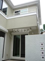 メイプルコートの外観画像