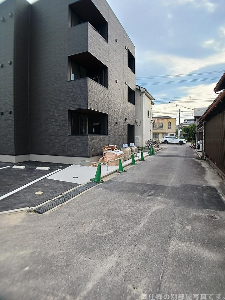 近くに施設あり