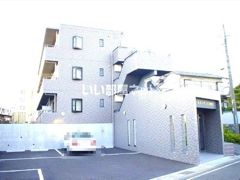 ルネッサンス2002の外観画像