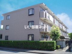 ラークバーレィの外観画像