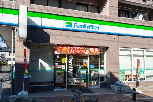 近くに施設あり