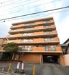 ライオンズマンション一条智恵光院の外観画像