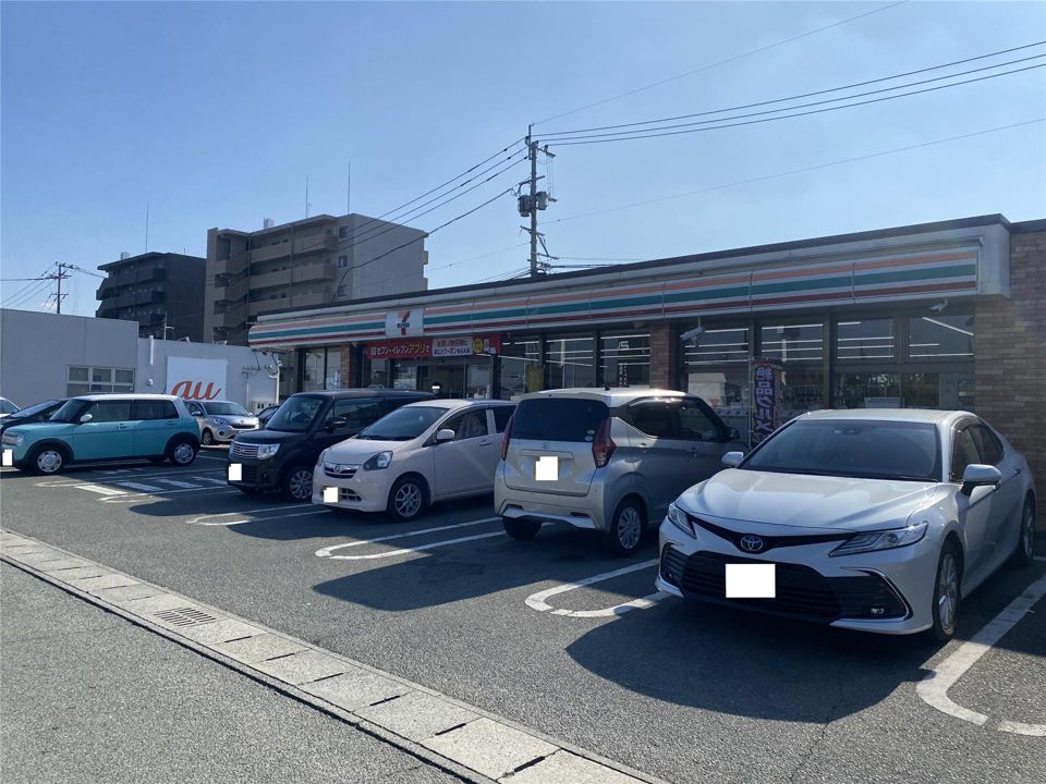 近くに施設あり