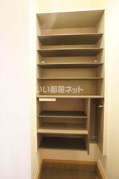 近くに施設あり