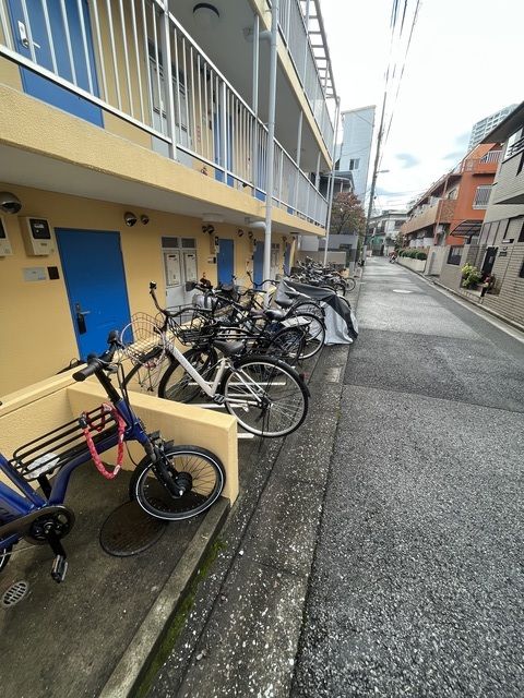その他