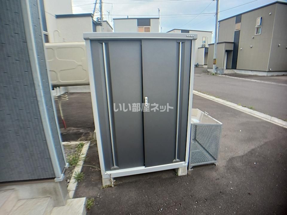 その他