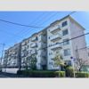吹上団地7-4棟の外観