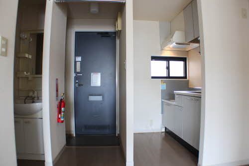 玄関