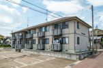 ファミーユ境山Iの外観