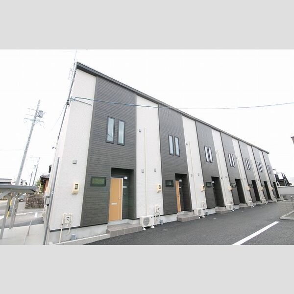笠松駅より徒歩15分 築3年4ヶ月 2階建の賃貸物件