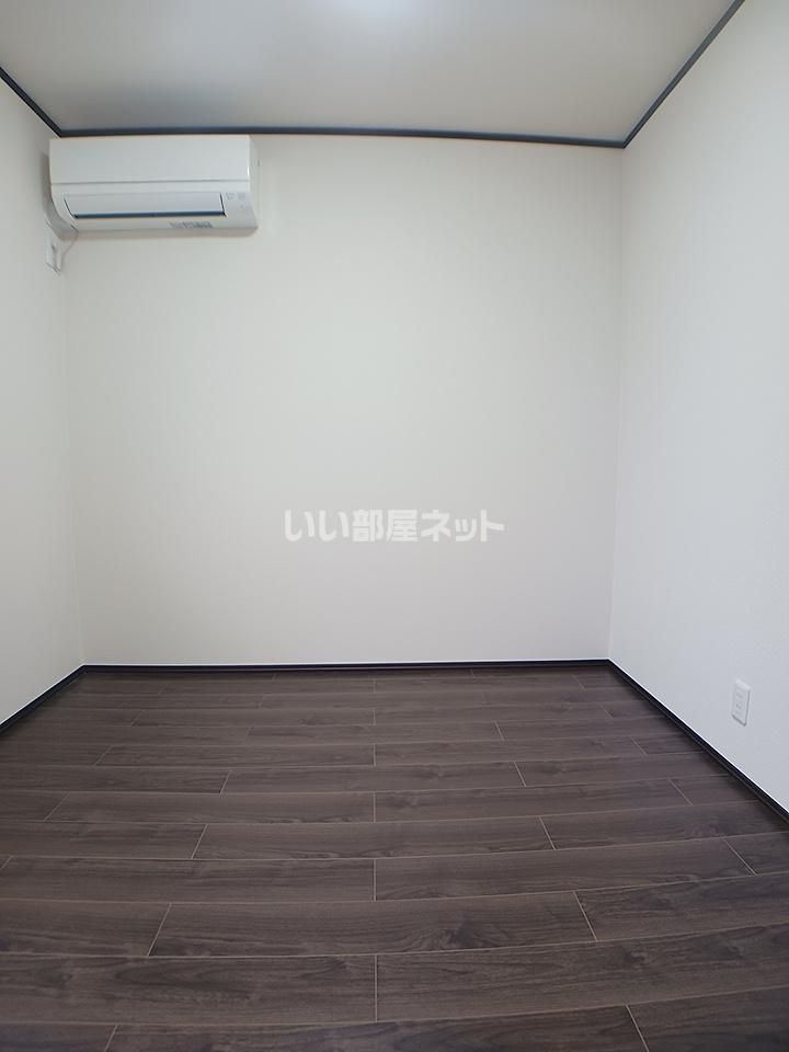 ベッドルーム