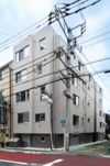COMPOSITE新宿三丁目の外観