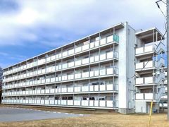 ビレッジハウス阿久和4号棟の外観画像