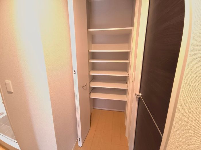 収納