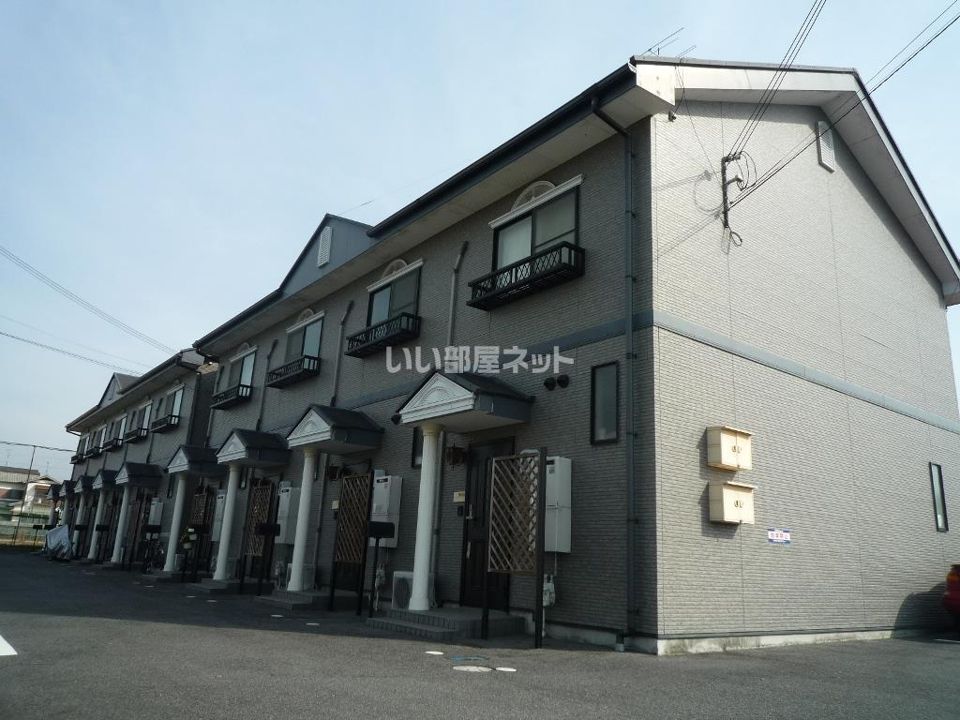 栗東駅より徒歩18分 築25年7ヶ月 2階建の賃貸物件