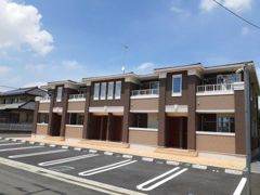 グリシーヌ．ラ．ヴィーユの外観画像