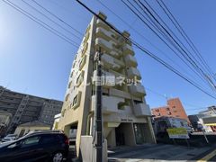 Double Doors(ダブル ドアーズ）の外観画像