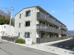 カーサあき亀山 A棟の外観画像