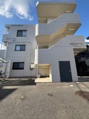アドリアーナの外観画像