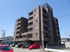 富山今泉西部ビルの外観画像