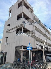 シャンポール鶴見の外観画像