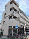シャンポール鶴見の外観