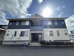 ディア・スキーノの外観画像