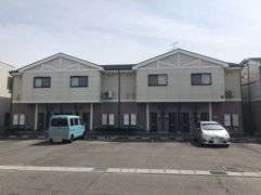 シャイニングスターB棟の外観画像