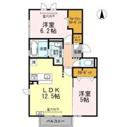 ファミールの間取り画像
