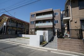 ヴィア コリーナの外観画像