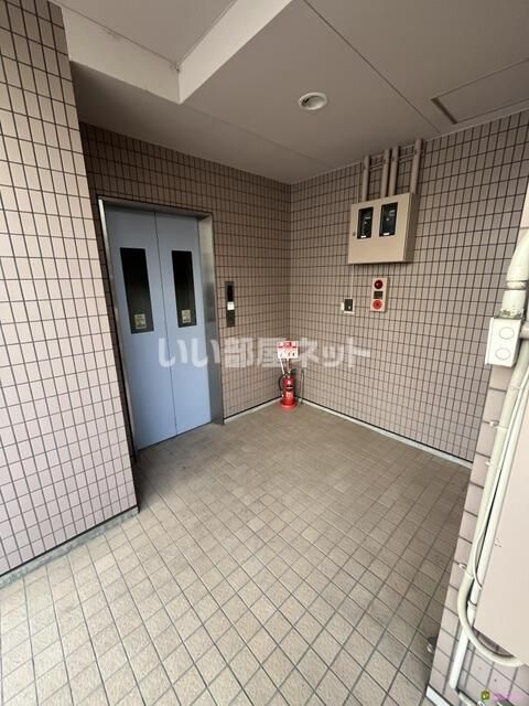ロビー