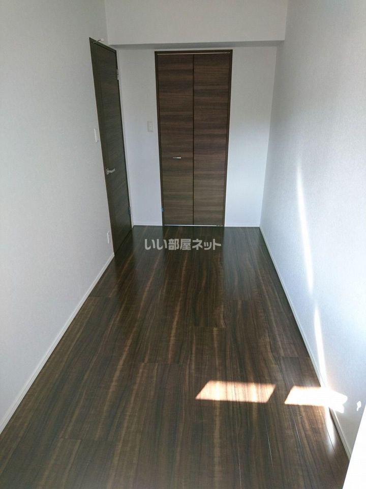 ベッドルーム