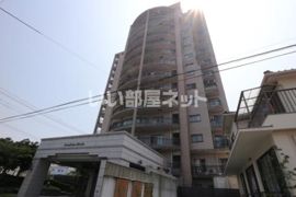 グランビュー麻里布【米軍向け】の外観画像