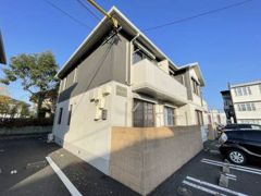 モンポエーム II棟の外観画像