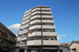 クレセント東谷山の外観画像