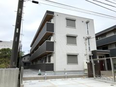 ノーブルラフィネ万平町 Bの外観画像
