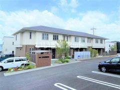 グレイスリー万野原の外観画像