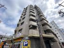 マンション雄創の外観
