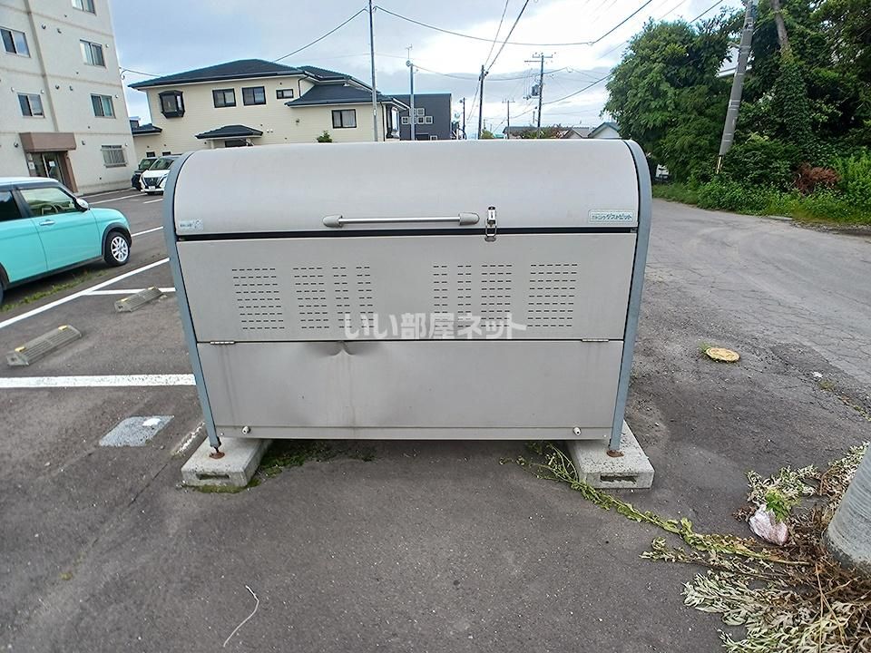 その他