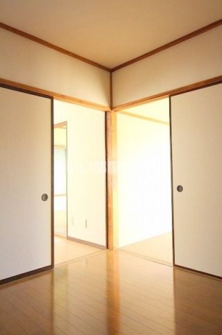 洋室