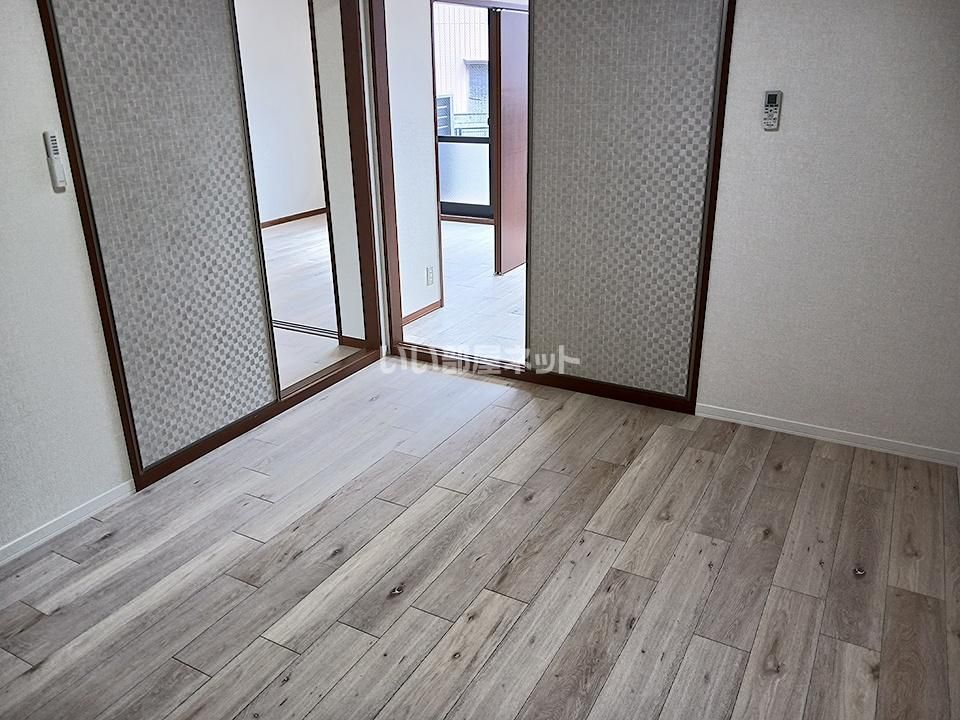 洋室
