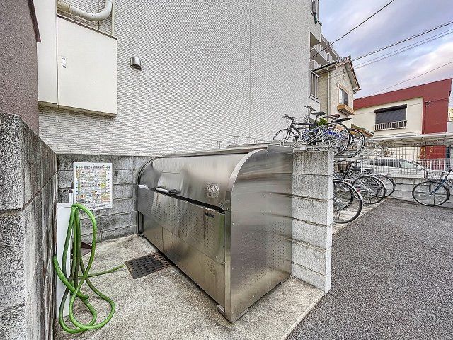 その他