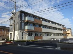 Clover fieldの外観画像