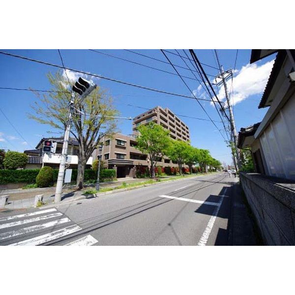 近くに施設あり