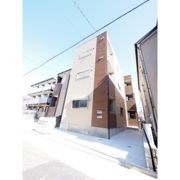 エステミリックスⅡの外観画像