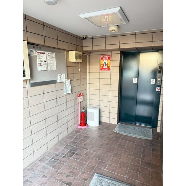 ロビー