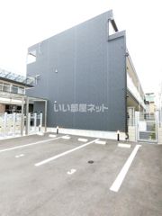 リブリ・グレンヌの外観画像
