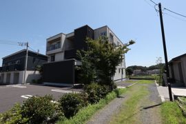 シャドールの外観画像
