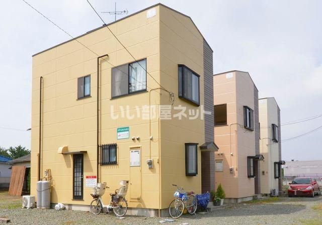 桐生球場前駅より徒歩14分 築25年6ヶ月 2階建の賃貸物件