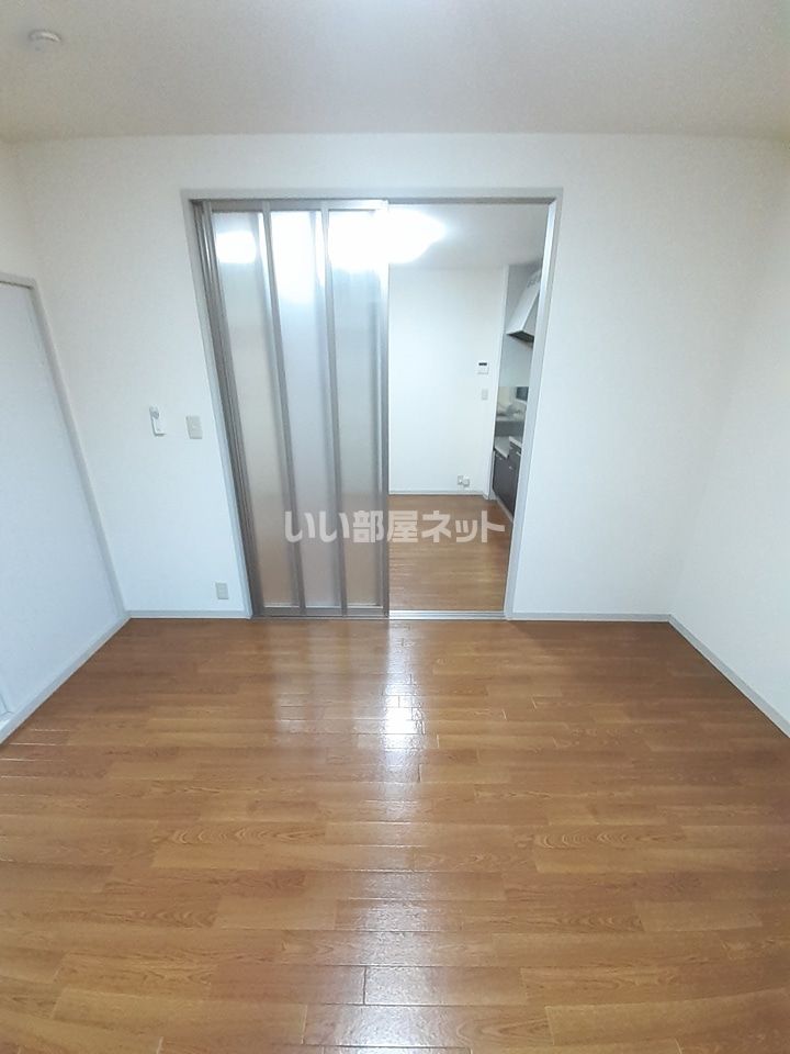 ベッドルーム